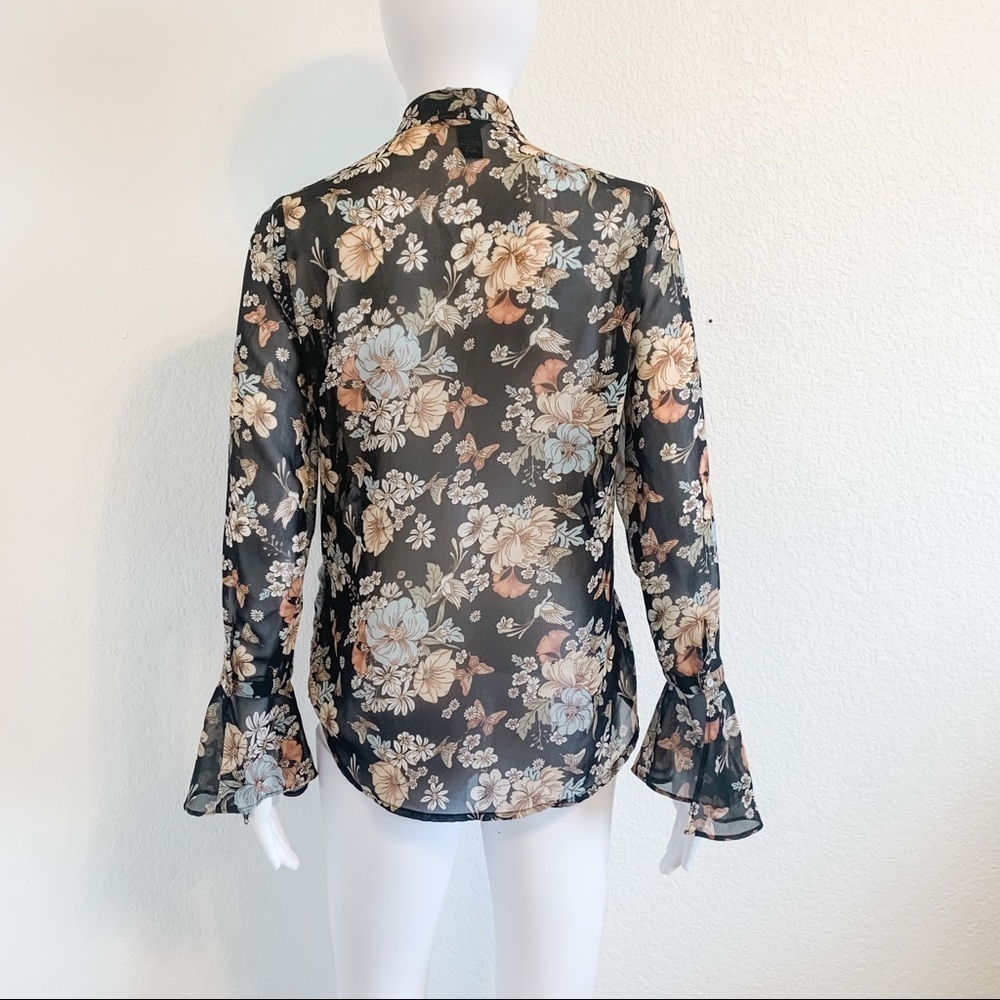 Forever 21 Bell Sleeve Floral Butterfly Print Blouse - Picture 3 of 5